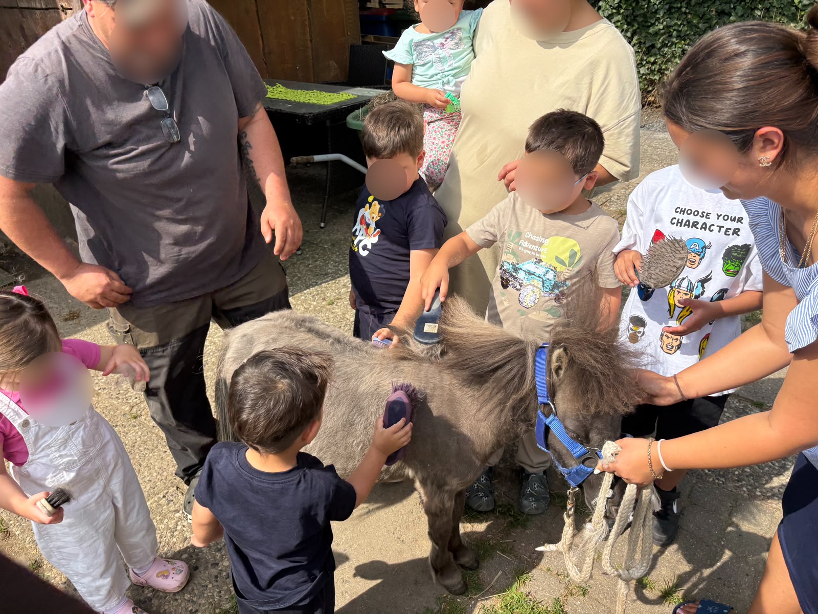 Ausflug der MuKi-Gruppe Osdorf zum Pferdehof - Bild 11